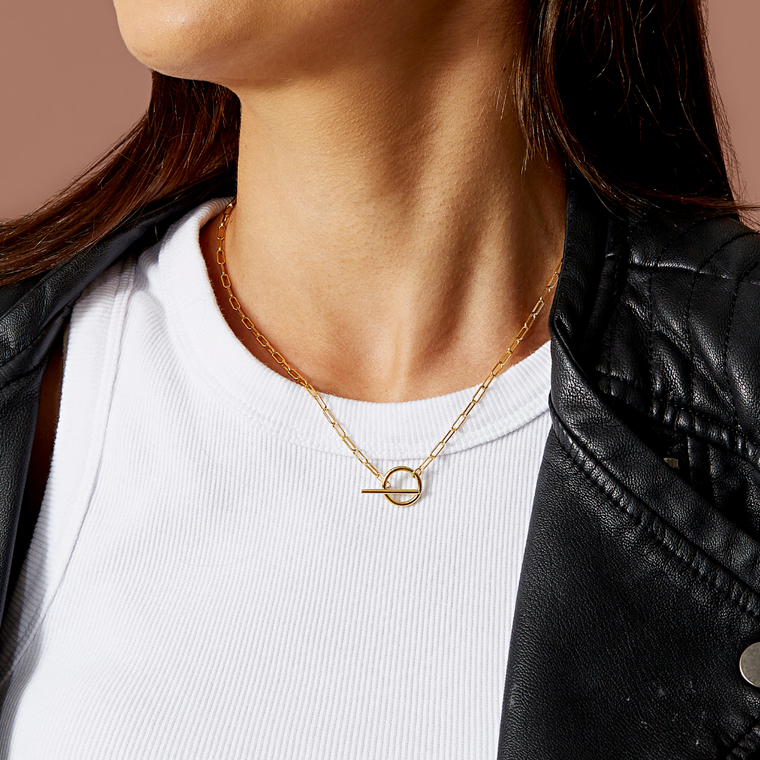 Link Chain Toggle Necklace
